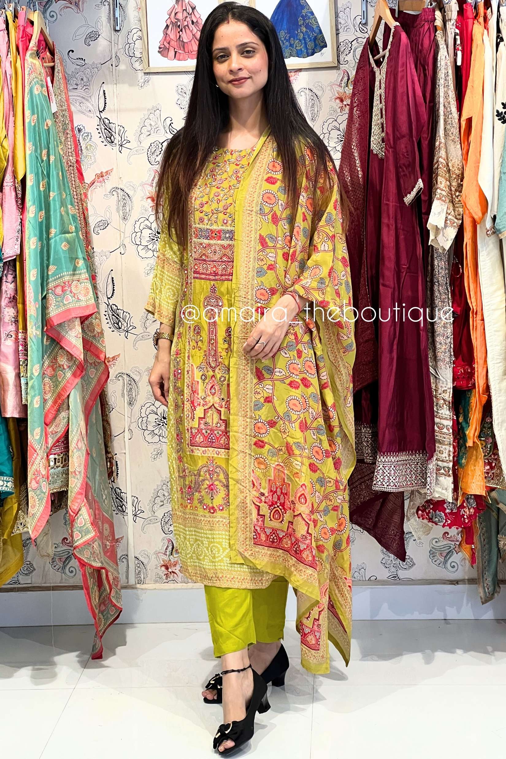 AROHI KURTA SET - Image 2