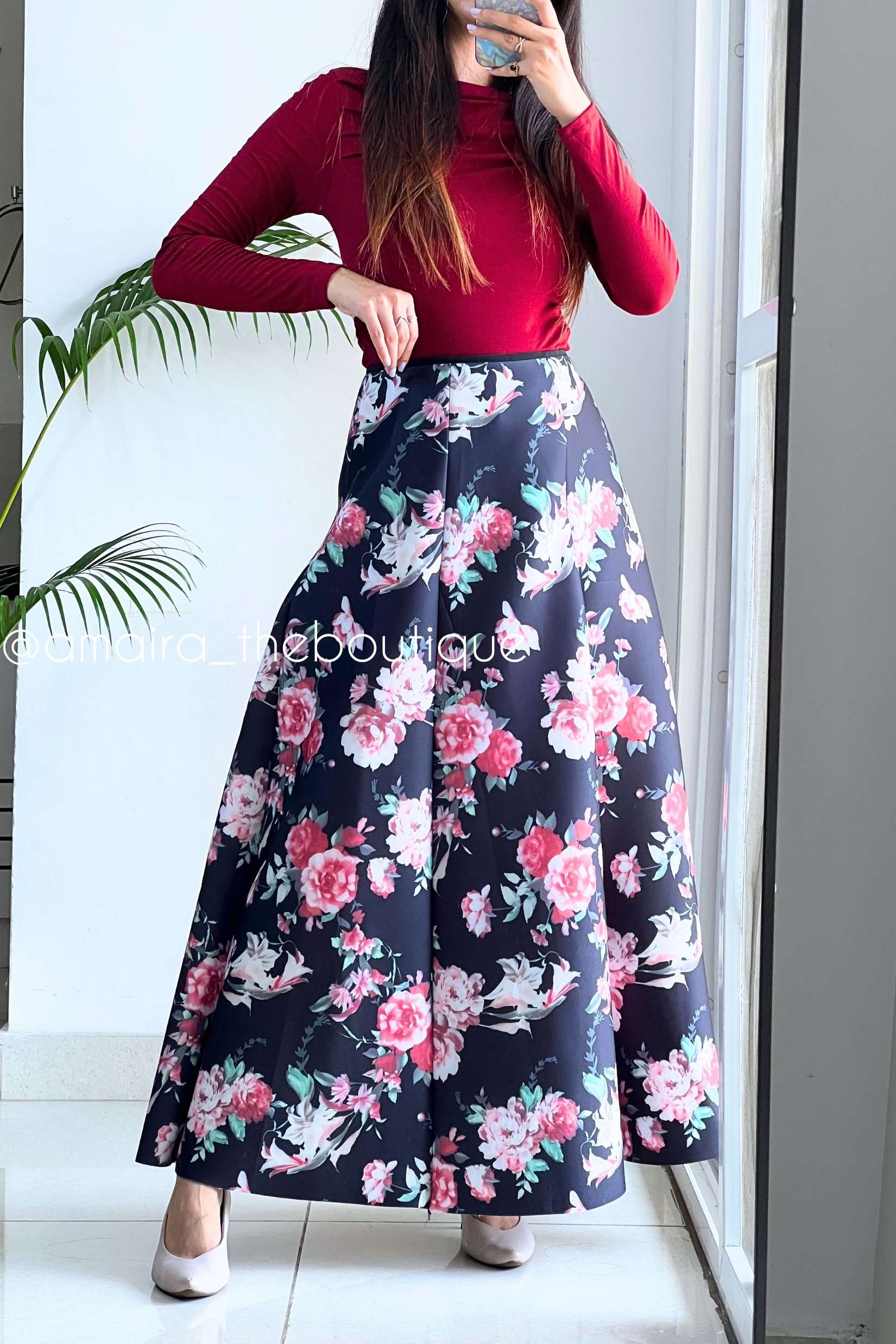 CONNIE LONG SCUBA SKIRTS - Image 6