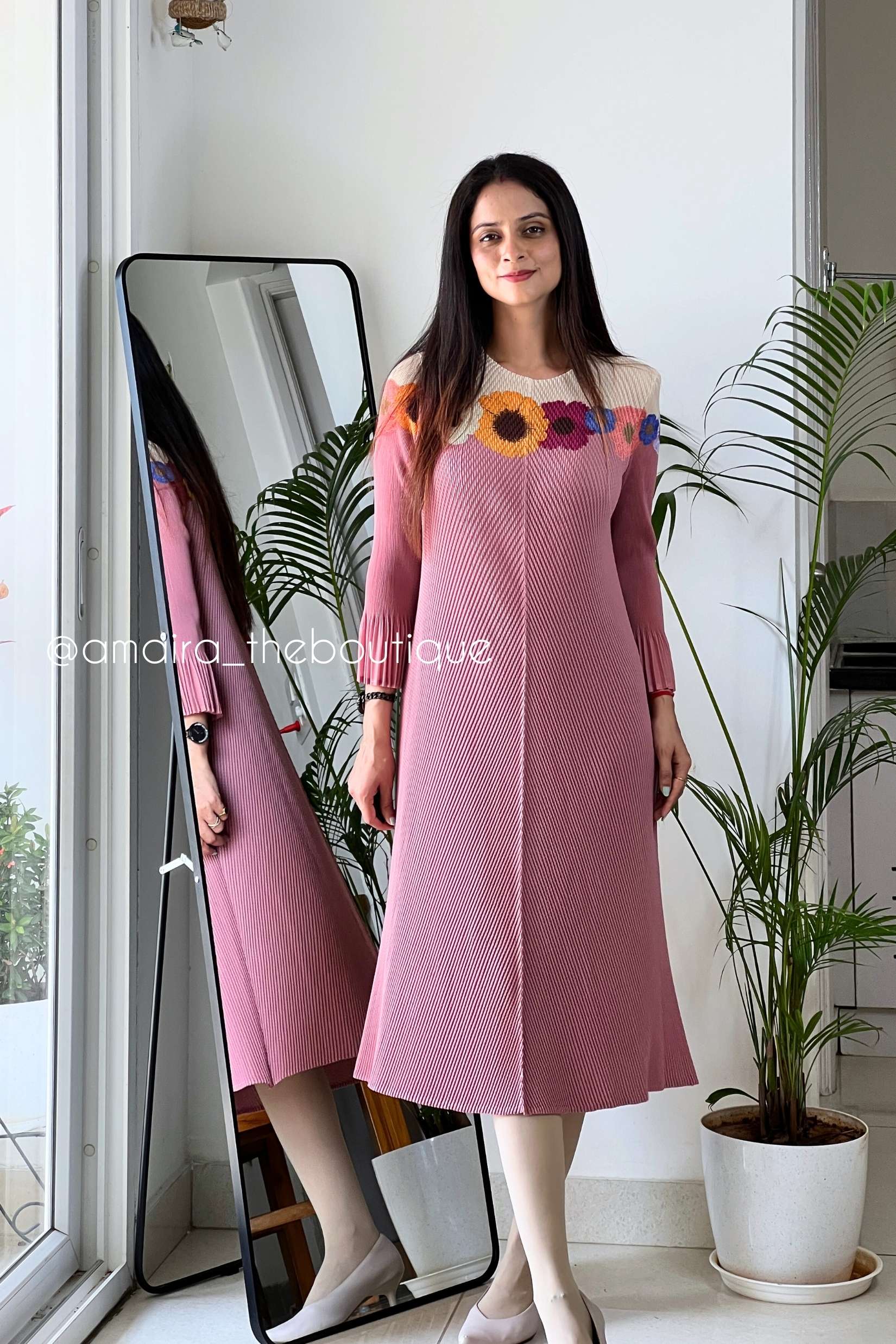 IVY KOREAN DRESSES - Image 4