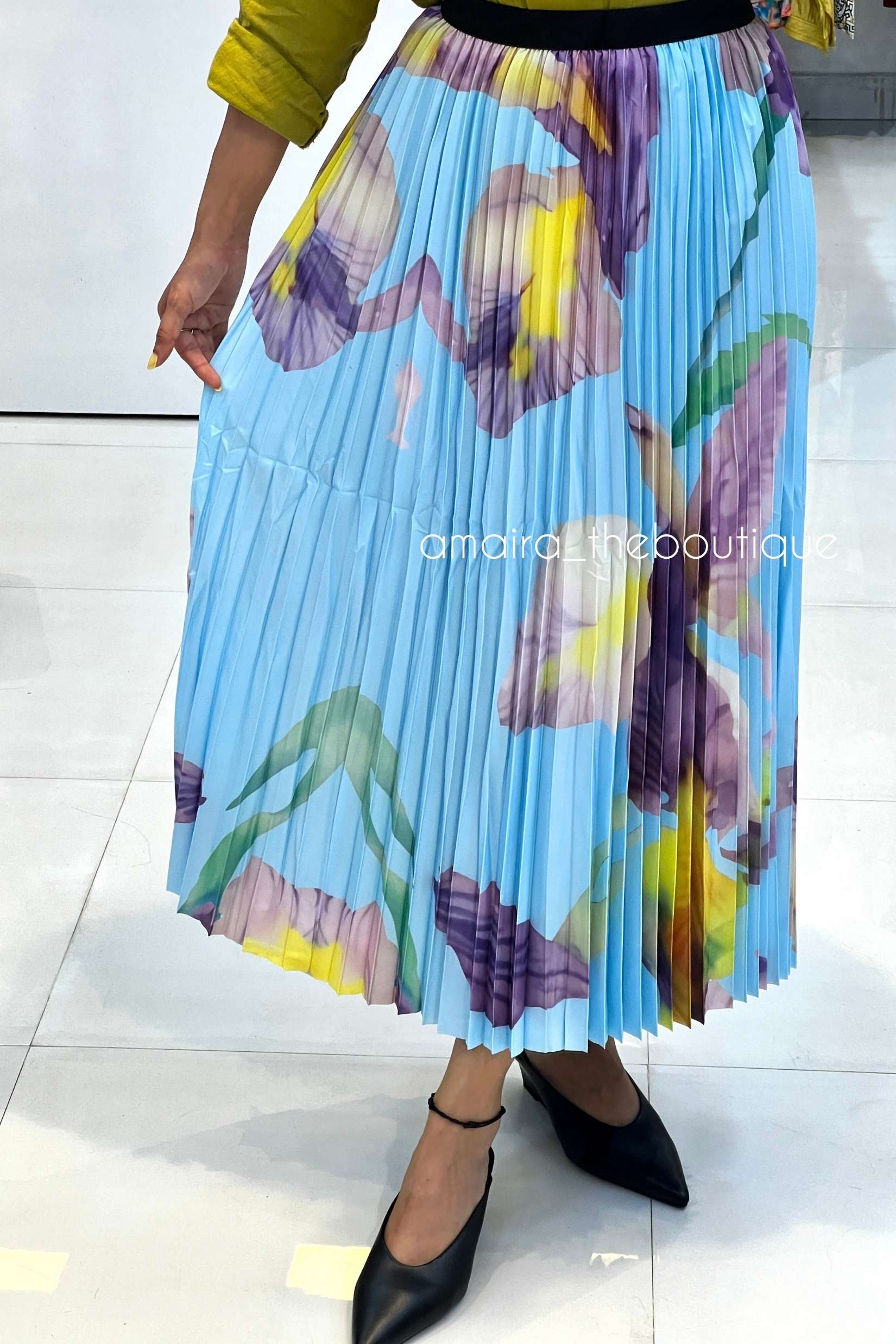 TOKYO PLEATED SKIRTS - Image 12